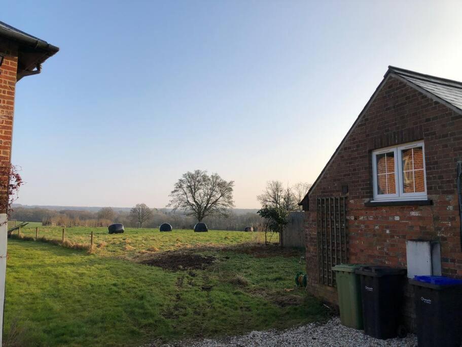 The Cowshed Apartamento Salisbury Exterior foto